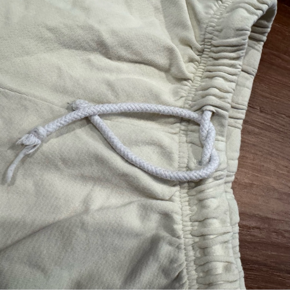 Women's Cream Shorts - Picture 2 of 4